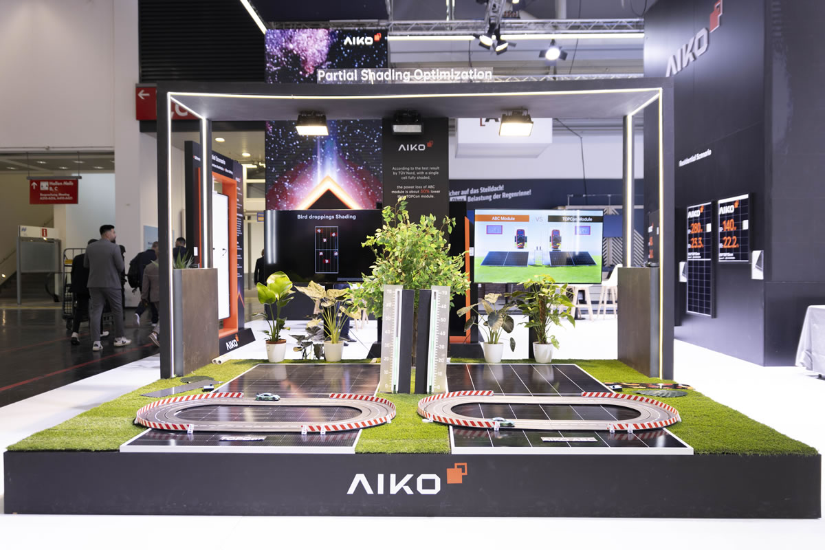 和记携“黑科技”新品亮相Intersolar展